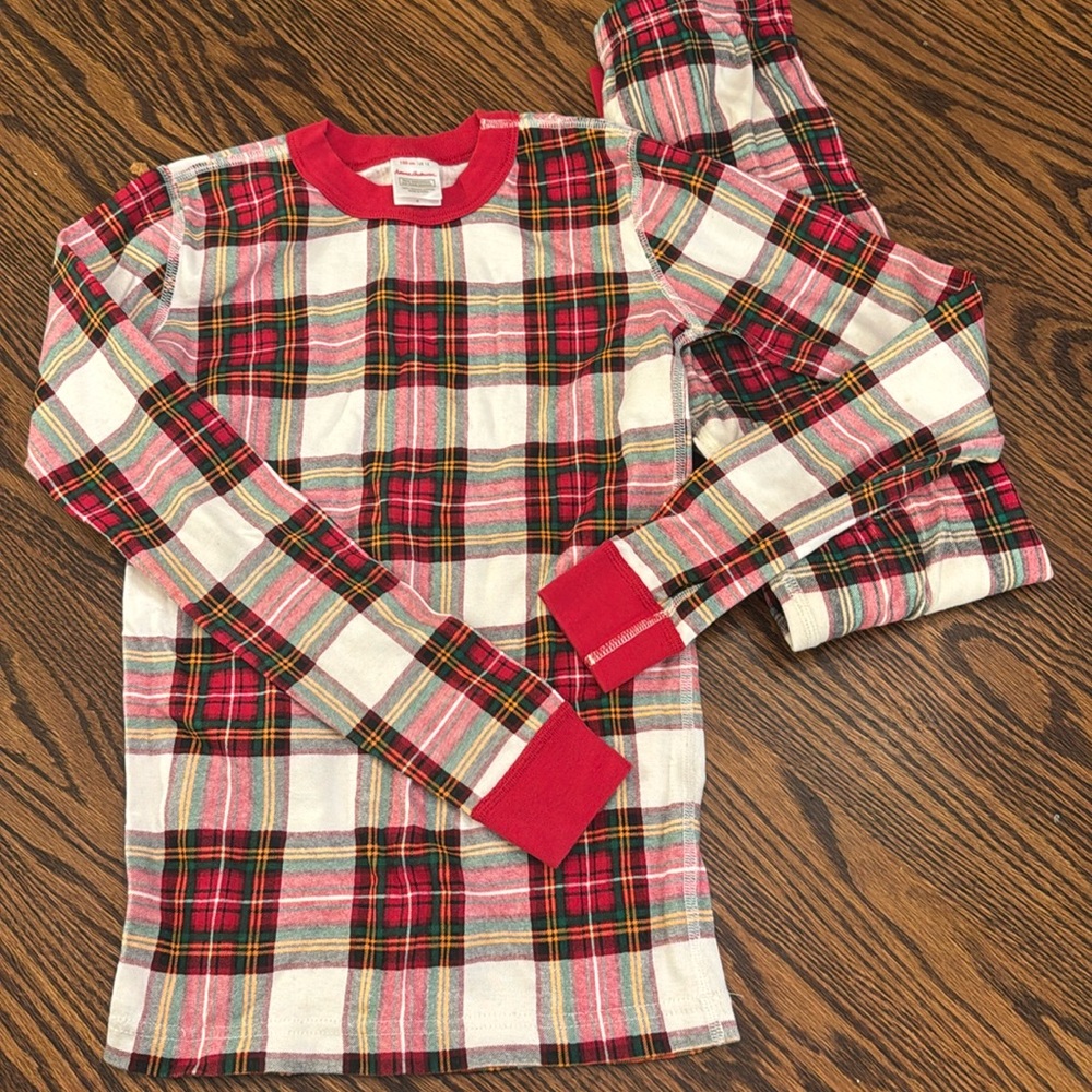 NWOT Hanna Anderson pajama set